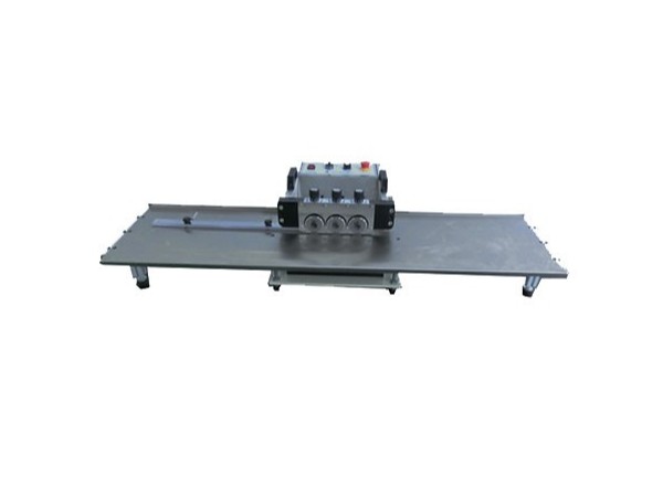 LED灯条分板机CR-3600 LED灯条分板机CR-3600