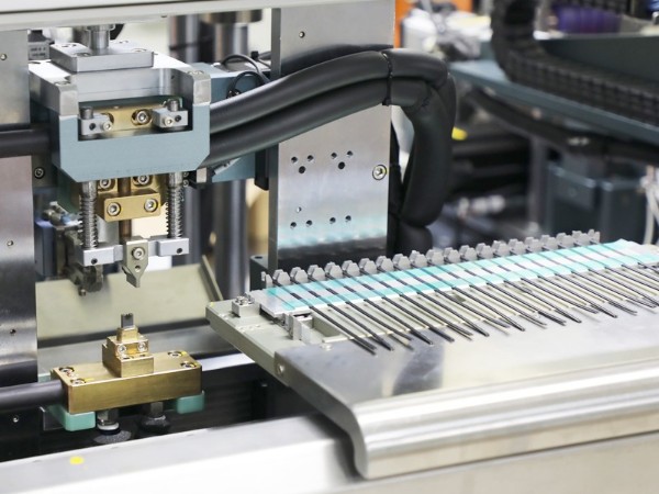 NTC传感器自动裁线排板焊接机 NTC传感器自动裁线排板焊接机